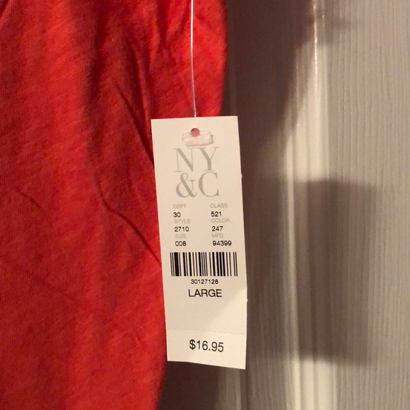 New York and Company NWT Split Neck T-Shirt - Picture 3 of 5